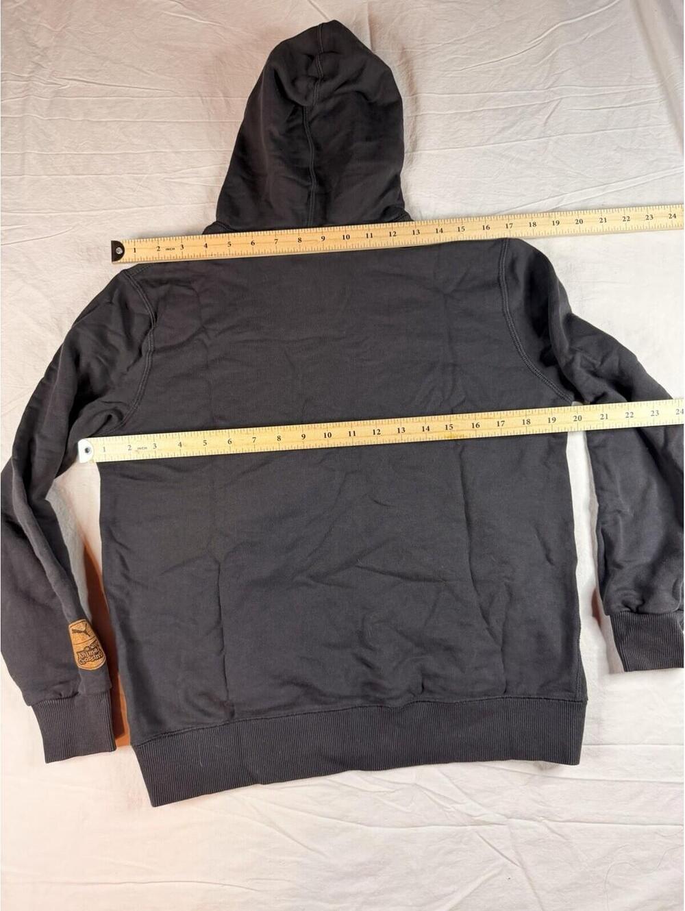 PUMA Animal Crossing Tom Nook Men's Black Pullover Hoodie L Fleece Graphic - Picture 8 of 11